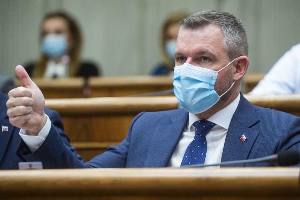 Na snímke nezaradený poslanec NR SR Peter Pellegrini počas zasadnutia 18. schôdze parlamentu v utorok  8. decembra 2020 v Bratislave. FOTO TASR - Jakub Kotian