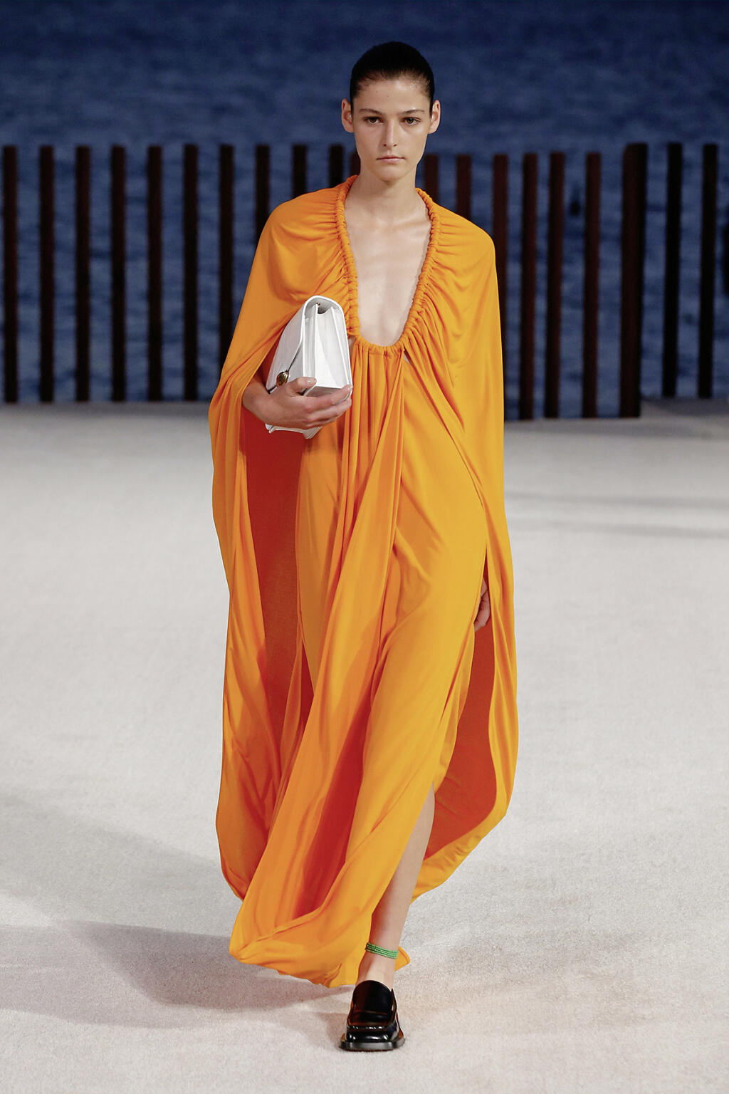 September 8, 2021, New York, USA: Proenza Schouler - Models On Catwalk during New York Fashion Week 2022 Ready To Wear For Spring Summer Fashion Show...Woman Women, Defile, Fashion Show Runway Collection, Pret A Porter, Modelwear, Modeschau Laufsteg USA, .Model, Fashion, Style, Look, Fashion Show, Runway, Catwalk,,Snímka: 631813431, Licencia: Rights-managed, Reštrikcia: * Austria and France Rights Out *, Model Release: no, Credit line: Profimedia