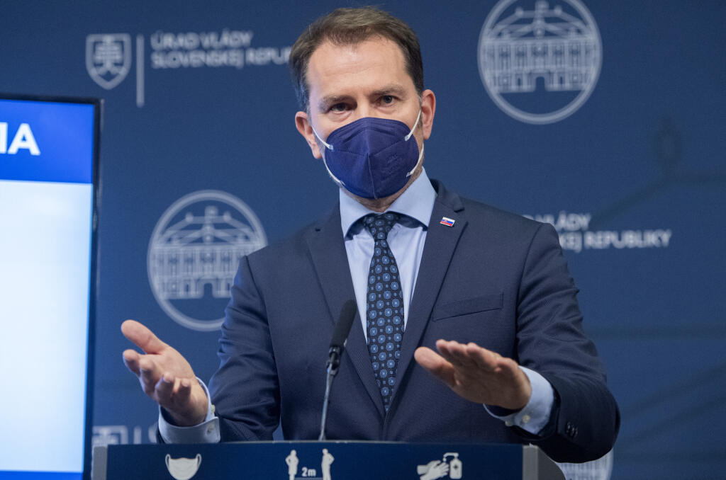 Na snímke podpredseda vlády a minister financií SR Igor Matovič (OĽaNO) počas tlačovej konferencie Ministerstva financií SR na tému: Daňová a odvodová reforma, 5. mája 2021 v Bratislave. FOTO TASR - Martin Baumann