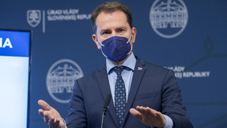 Na snímke podpredseda vlády a minister financií SR Igor Matovič (OĽaNO) počas tlačovej konferencie Ministerstva financií SR na tému: Daňová a odvodová reforma, 5. mája 2021 v Bratislave. FOTO TASR - Martin Baumann