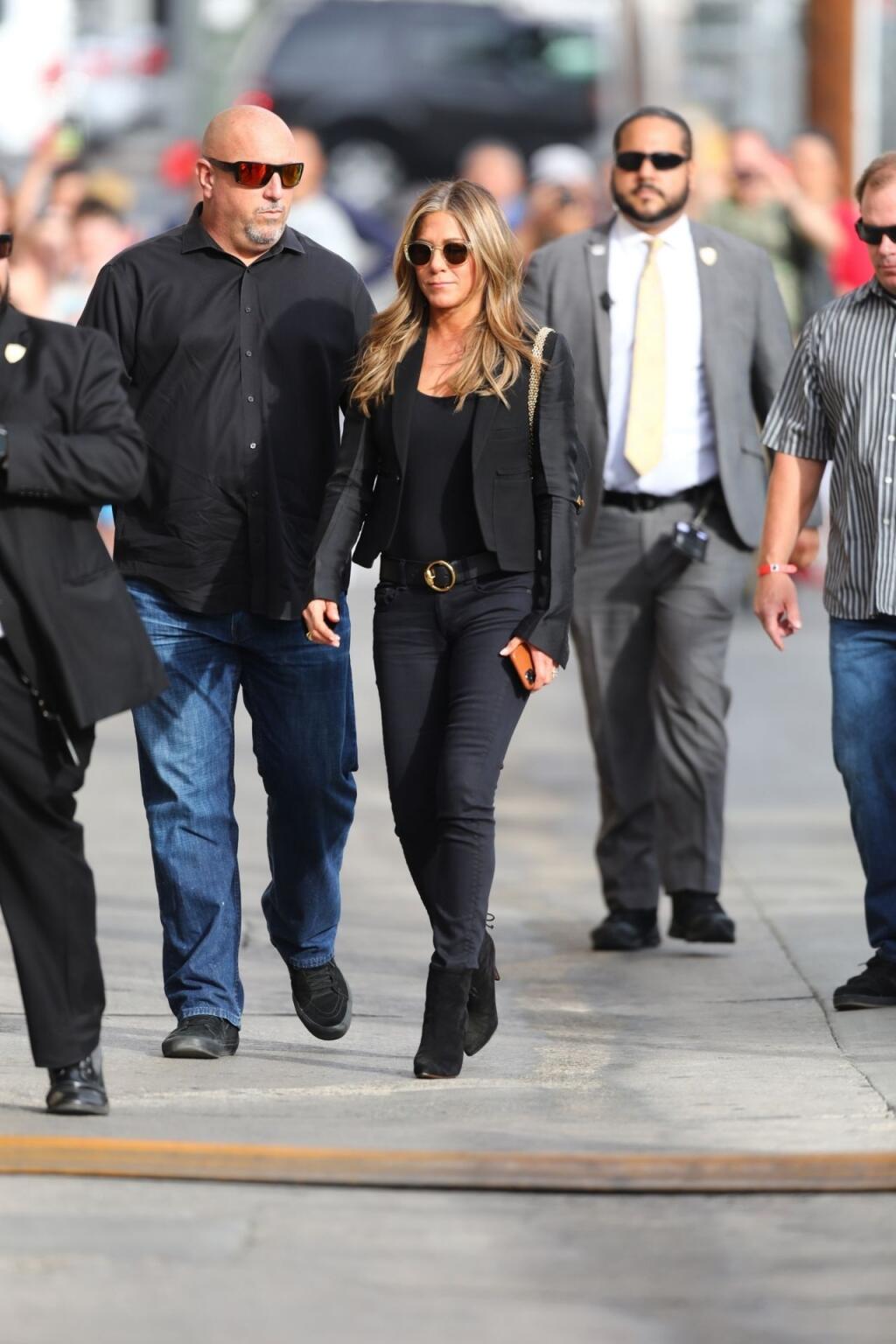 Jennifer Aniston s ochrankou