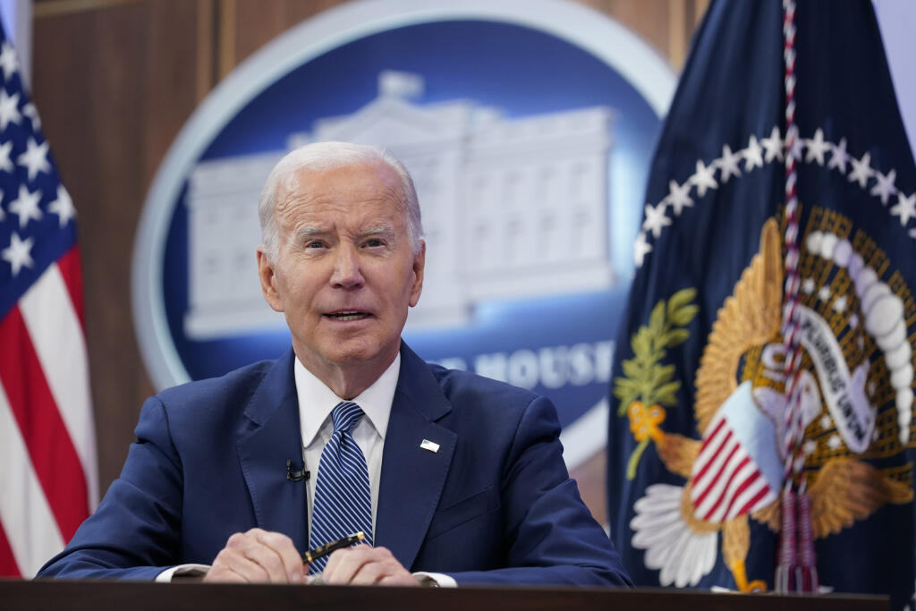 PK 43 Washington - Americký prezident Joe Biden reční počas summitu o prevencii požiarov a ich kontrole v Bielom dome 11. októbra 2022. Biden v utorok ocenil dohodu medzi Izraelom a Libanonom o urovnaní sporu okolo námornej hranice ako 