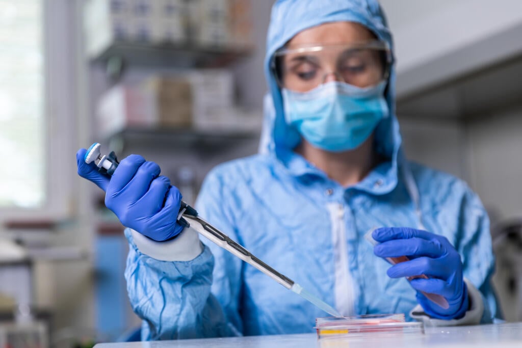 Slovenská vakcína ide podľa slov Norberta Žilku inou cestou ako tie, ktoré vyvíjajú veľké farmaceutické spoločnosti