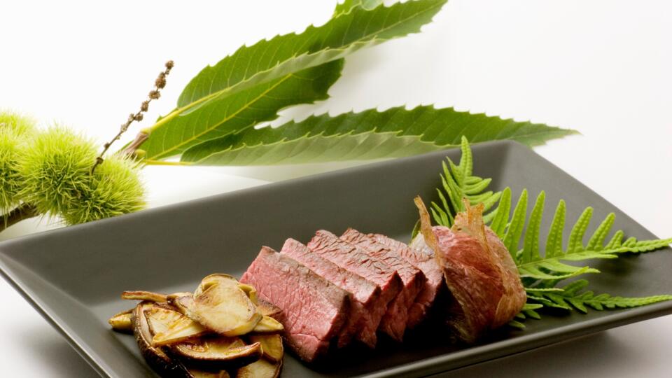 Roast venison fillet with ceps