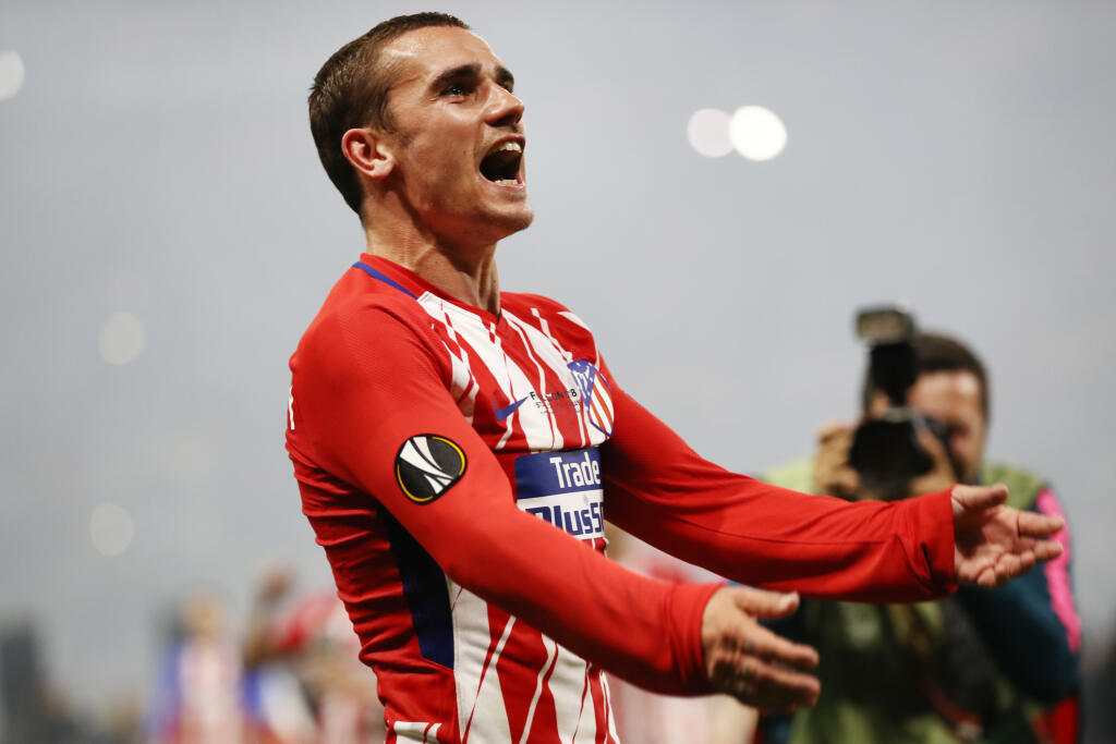 Vedenie španielskeho futbalového klubu Atletico Madrid obvinilo predstaviteľov FC Barcelona z nekalého postupu pri snahe získať Antoineho Griezmanna.