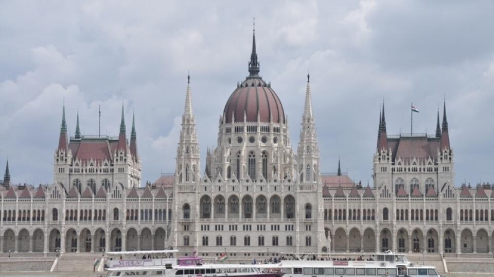 Parlament patrí k najkrajším  stavbám celej Budapešti.