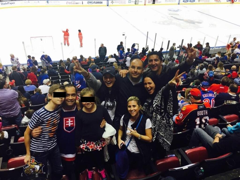 Kamil a jeho manželka Klára si užívali Ameriku. Boli aj na NHL.