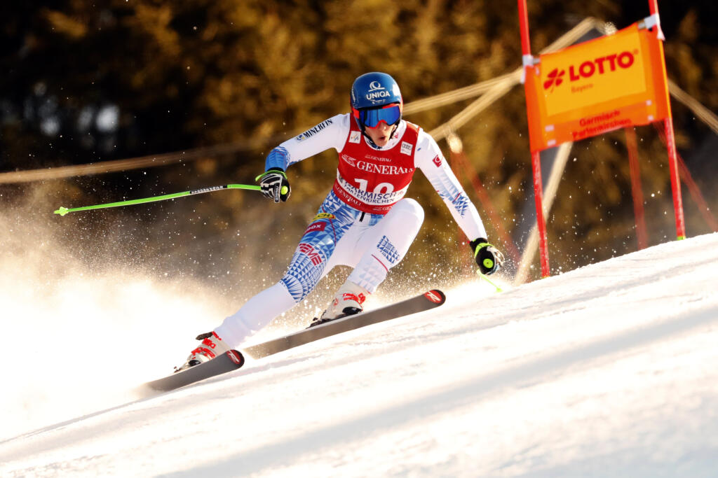 Petra Vlhová v zjazde v Garmisch-Partenkirchene.