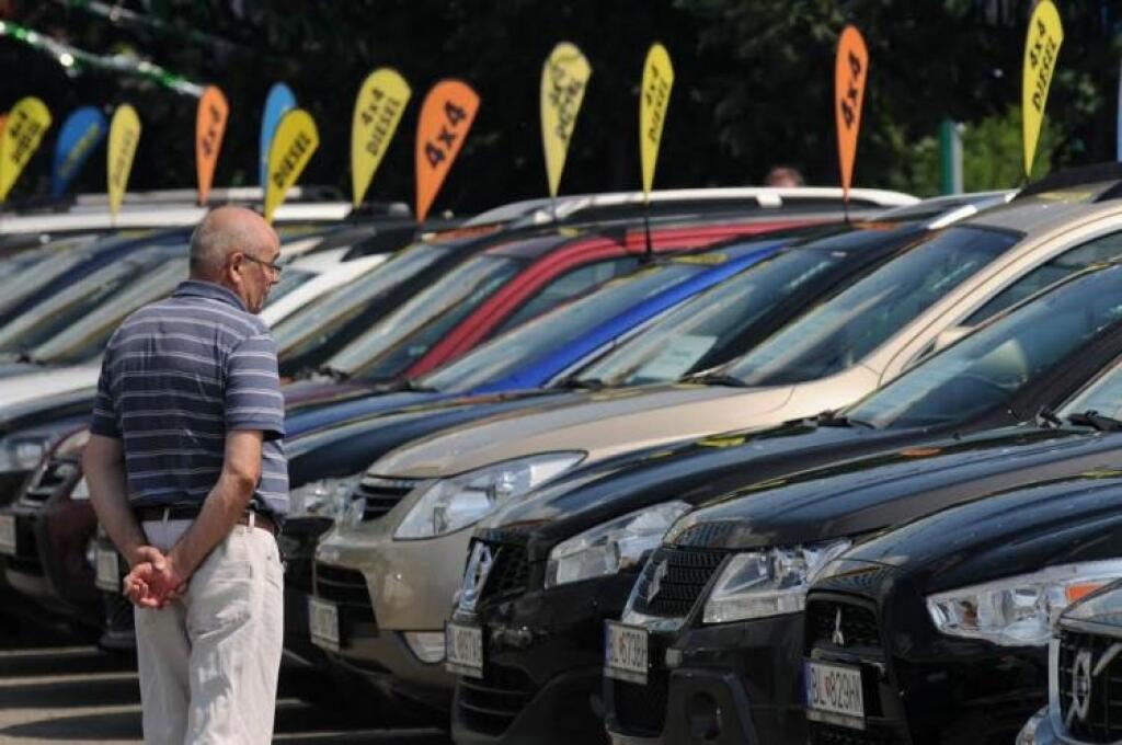 AAA Auto sa zmenil z predajcu ojazdených áut na predavača úverov