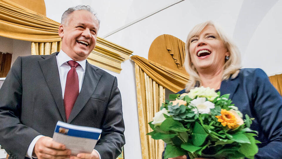 SR kniha Radičová krst BAX