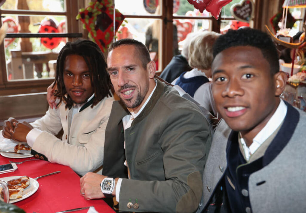 Zľava: Renato Sanchez, Franck Ribéry a David Alaba.