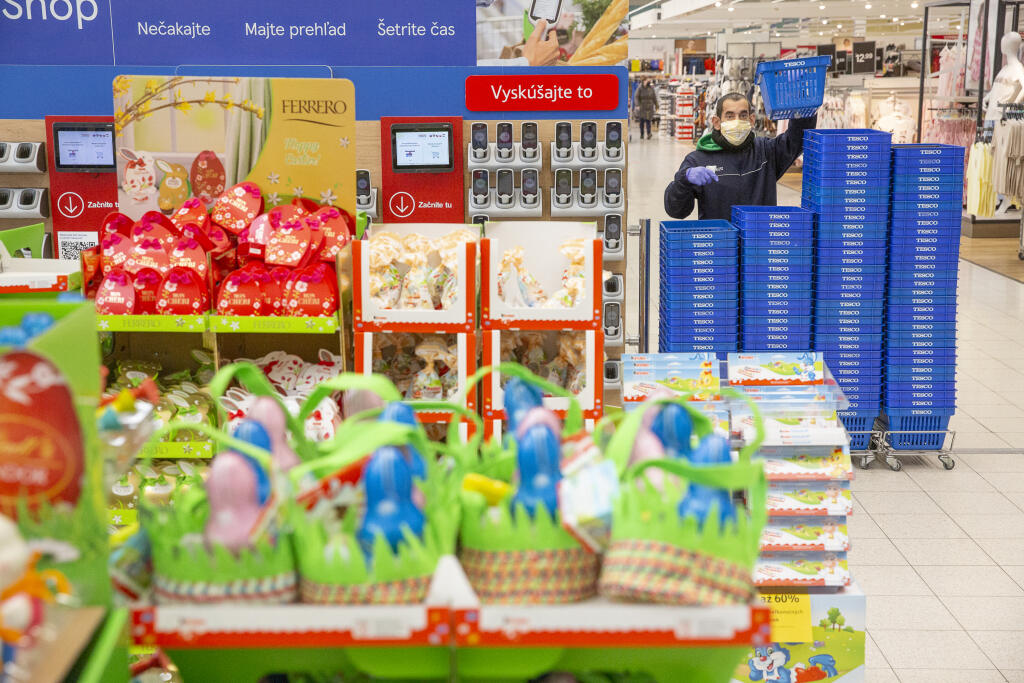 Tesco pre koronakrízu prijalo 850 nových dočasných zamestnancov. V období predtým sa zbavilo zhruba tisícky.