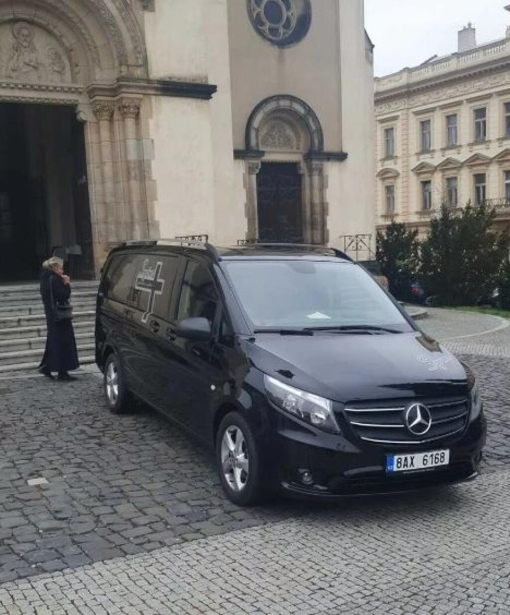 Jaromír Jágr st. opustil tento svet minulú stredu po niekoľkoročnom boji s rakovinou.