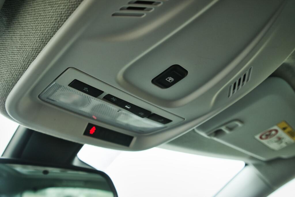 Opel Crossland Elegance 1.5 CDTI AT.