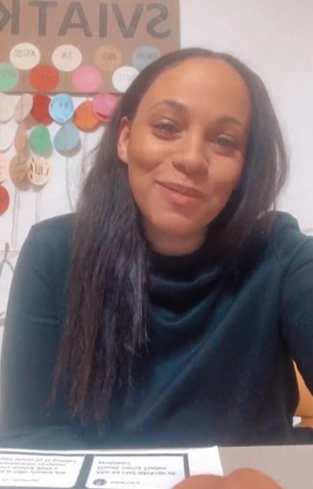 Speváčka Tina.