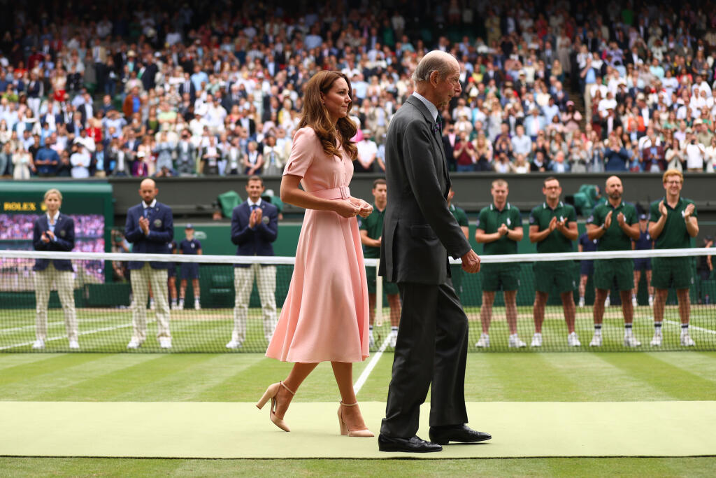 Pred futbalom vojvodkyňa Kate navštívila tenisové finále Wimbledonu medzi Novakom Djokovičom a Matteom Berrettinim.
