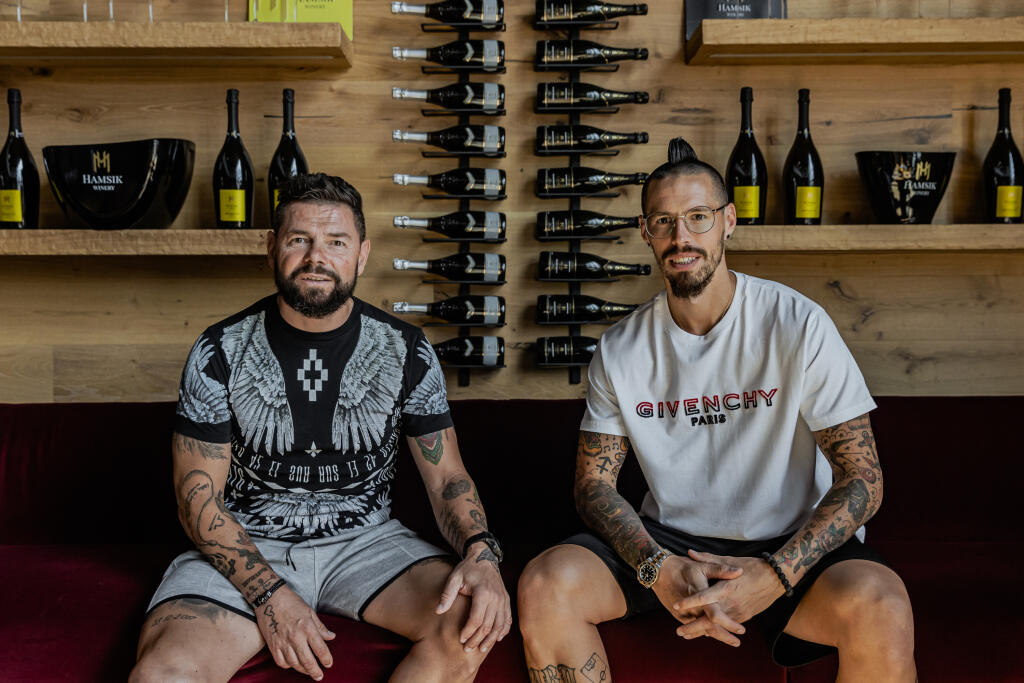 Na snímke slovenský futbalový reprezentant Marek Hamšík s otcom Richardom.