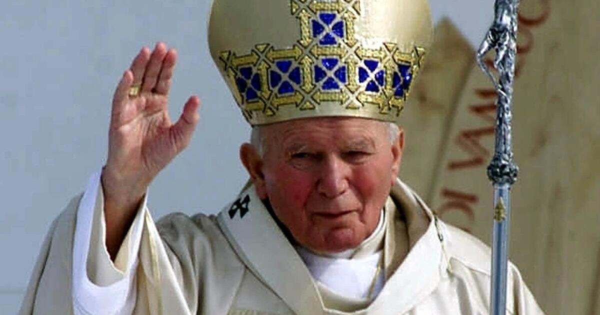 Pápež Ján Pavol II. mal zakrývať zneužívanie detí kňazmi