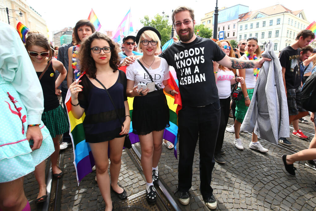 Regióny: Dúhový Pride - tradičný dúhový pochod v centre Bratislavy za práva homosexuálov.