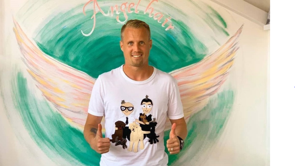 Český futbalista si otvoril salón krásy.