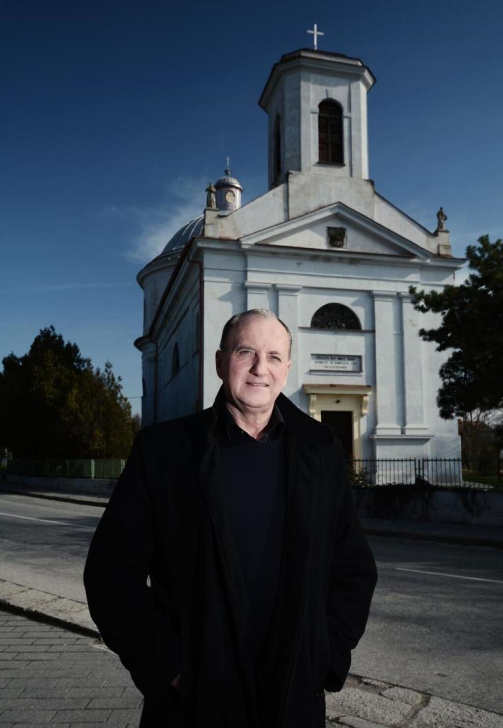 Kňaz Ján Sucháň: Človek nežije len z chleba či z vratiek plynu