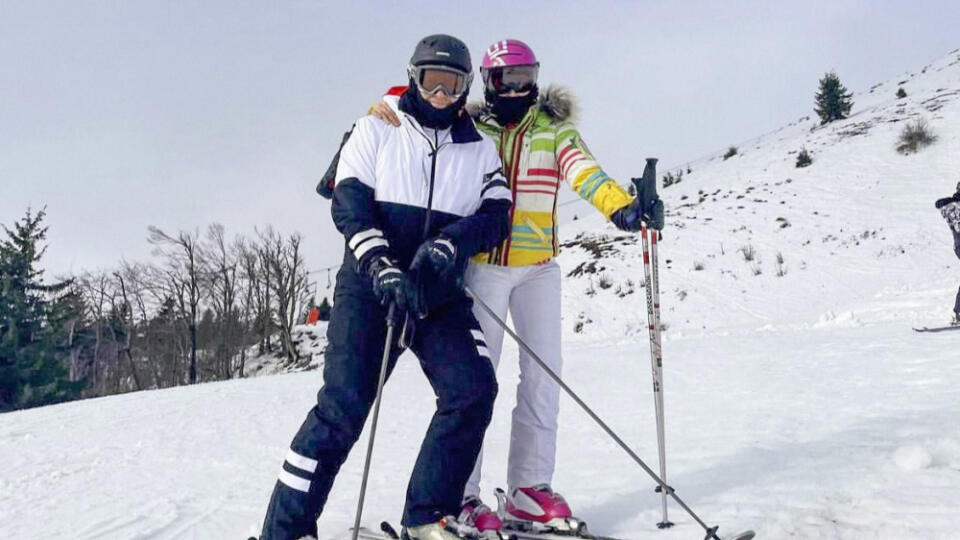 Boris Kollár s dcérou Ester na lyžovačke. 