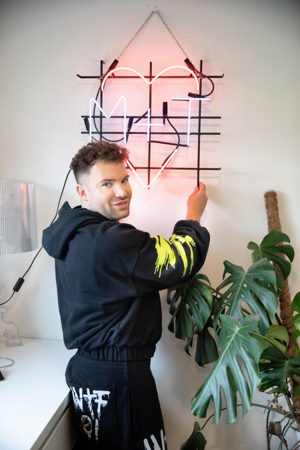 EVA: DOM ŠVINGÁL