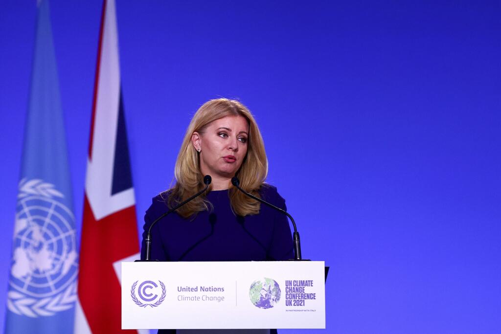 JB 20 Glasgow - Prezidentka SR Zuzana Čaputová počas prejavu na klimatickom summite COP26 v Glasgowe 2. novembra 2021. Slovenská prezidentka Zuzana Čaputová vystúpila v utorok na klimatickej konferencii OSN v Glasgowe, ktorú označila za rozhodujúcu pre budúcnosť planéty. Varovala, že politici zatiaľ nedokázali prijať účinné opatrenia, ktoré by zvrátili prehlbujúcu sa klimatickú krízu. Podľa prezidentky hrozí Zemi