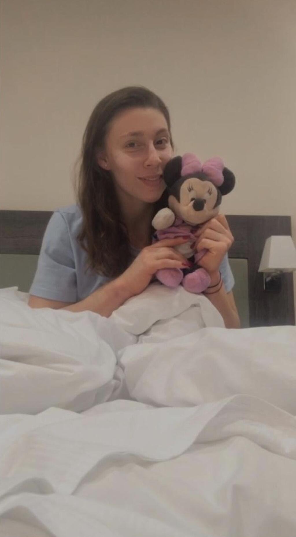 Pred desiatou hodinou večer sa Barbora dostane konečne do postele a spoločnosť jej robí aj jej plyšák, ktorého volá Žofka.