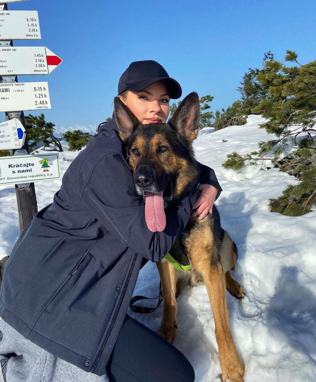 Eva Martinková dnes už nie je vo svojej vrcholovej forme, ale postavu by jej mohli závidieť aj mladšie