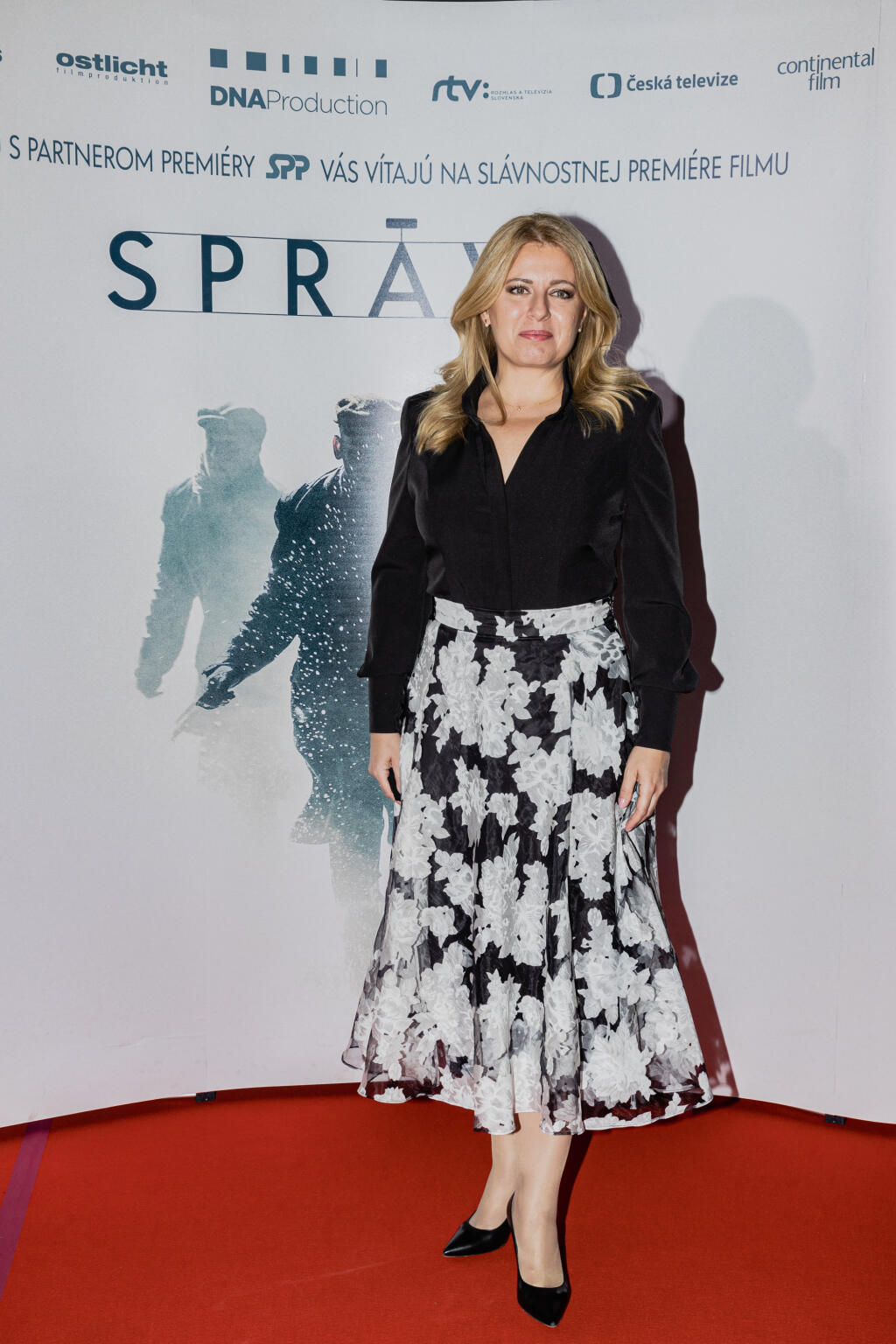 Na snímke prezidentka Zuzana Čaputová prichádza na premiéru filmu Petra Bebjaka, Správa.