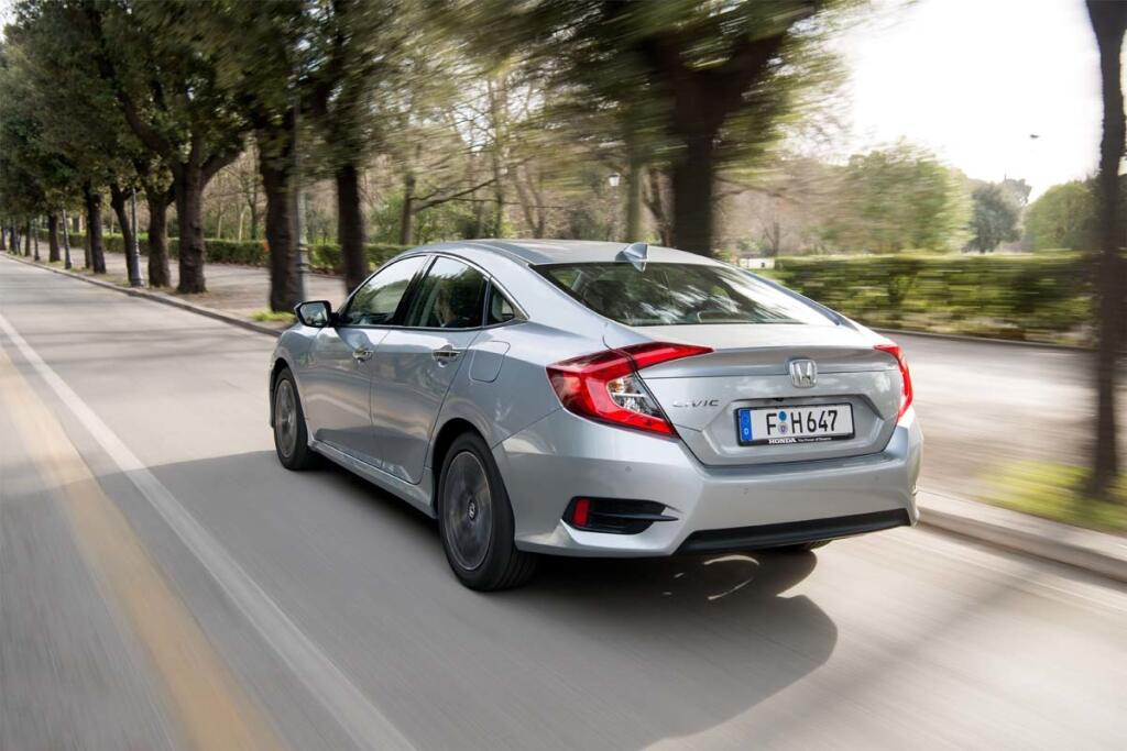 Honda Civic Sedan 1,6-DTEC