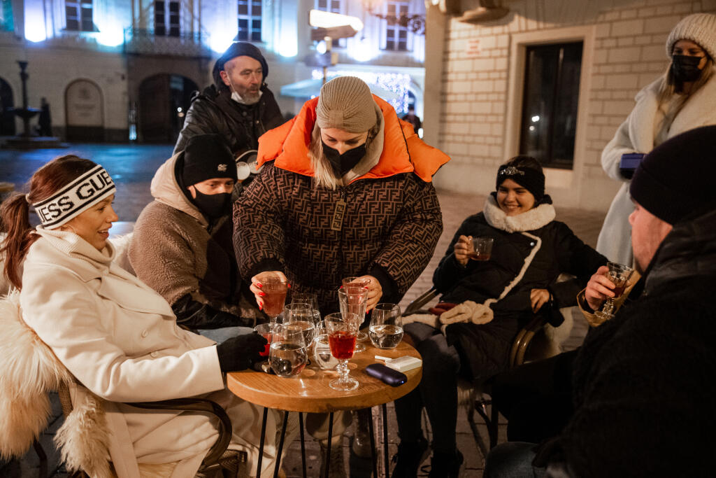 Charitatívny vianočný punč, ktorého sa aktívne zúčastnila aj bývalá tenistka Dominika Cibulková.