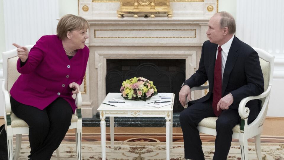 Stretnutie Angely Merkelovej a Vladimira Putina