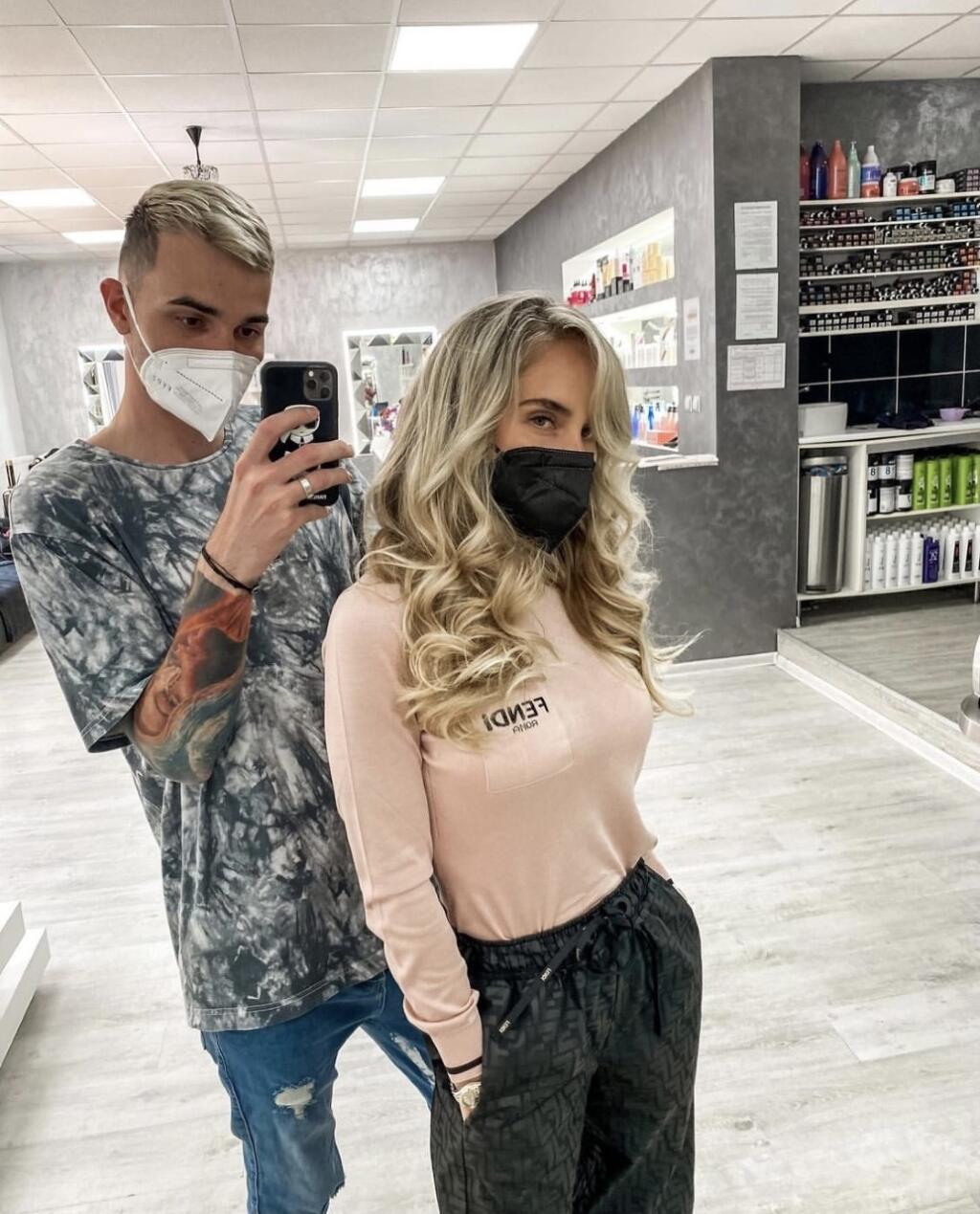 Šikovné ruky Jirka Blatného vyhľadáva aj osobná trénerka Lucia Mokráňová.