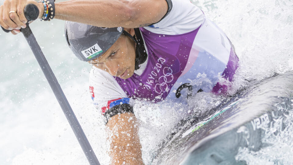 Na snímke slovenský vodný slalomár Matej Beňuš počas štvrťfinálovej jazdy v C1 vo vodnom slalome na XXXII. letných olympijských hier v Tokiu v pondelok 26. júla 2021. FOTO TASR - Martin Baumann