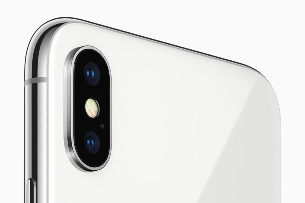 iPhone X camera
