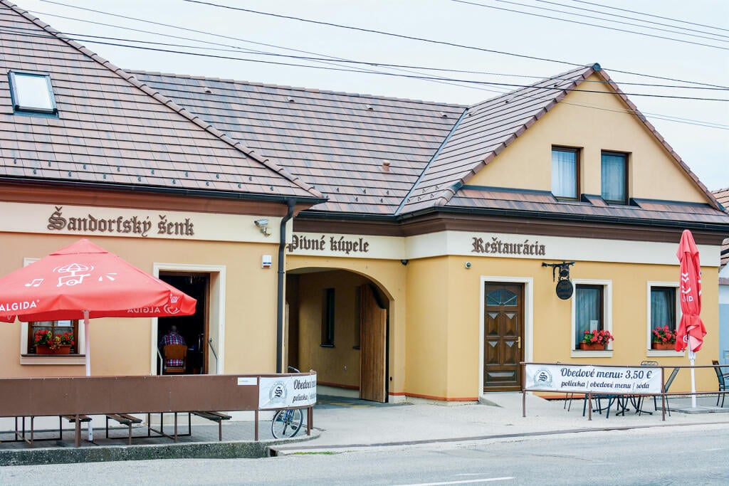 Prievalský pivovar Sandorf