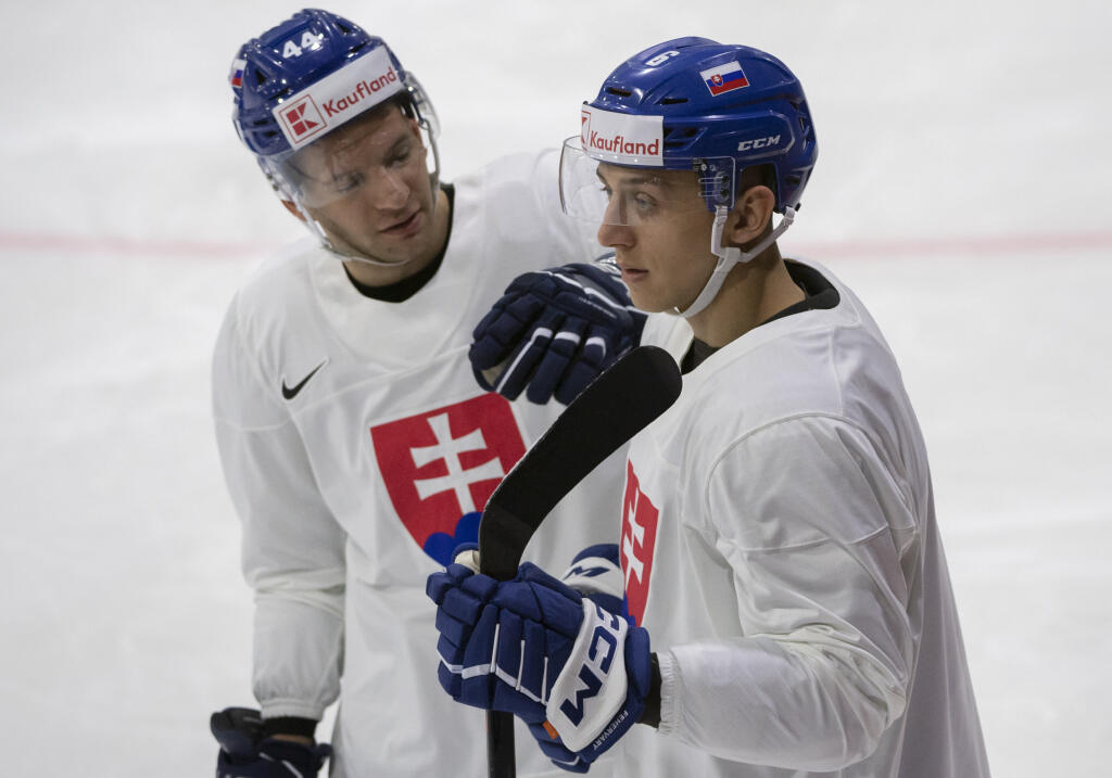 Tréning slovenských hokejistov na MS v Helsinkách
