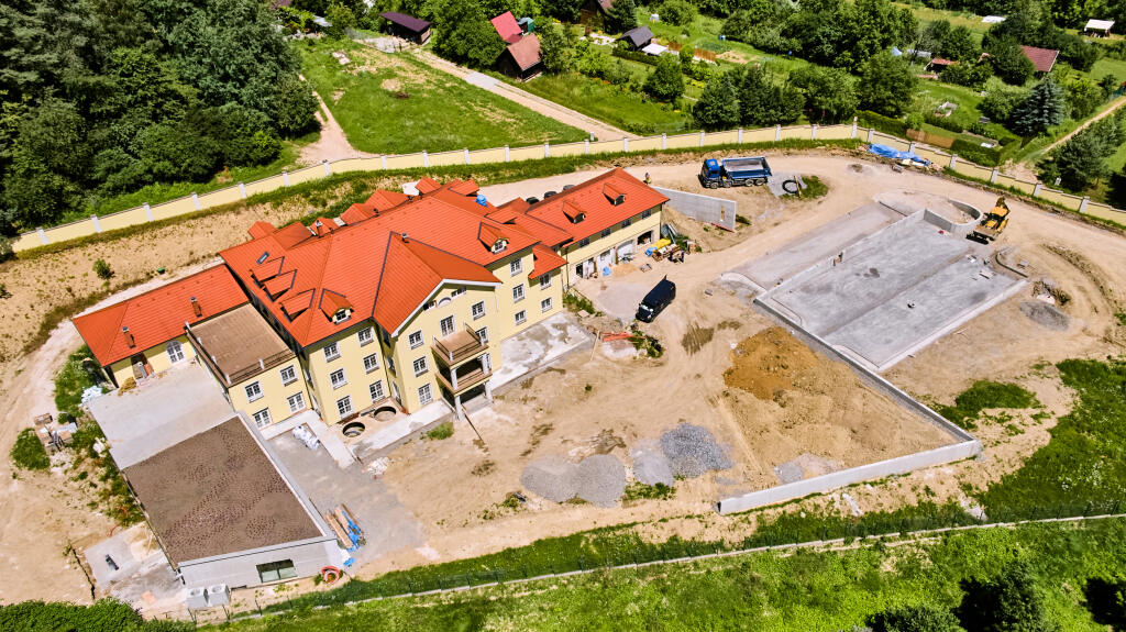 Sagan však investuje do nehnuteľností aj na Slovensku. V Žiline si kúpil luxusný zámok, ktorý prerába.