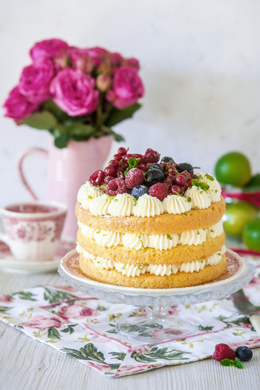 Náha torta s limetovým krémom