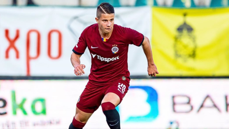 Adam Hložek už ako 18-ročný patrí medzi veľké opory Sparty Praha.