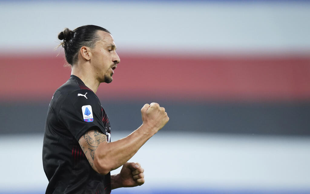 Momentálne nosí Zlatan Ibrahimovič takýto krátky copík.