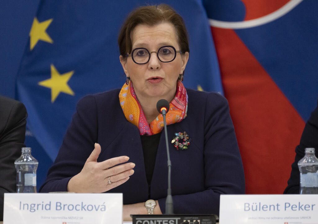 Na snímke štátna tajomníčka Ministerstva zahraničných vecí a európskych záležitostí (MZVEZ) SR Ingrid Brocková počas tlačovej konferencie na tému 