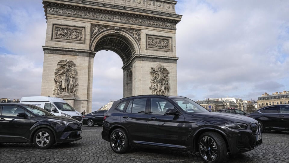 WA 42 archív Paríž -