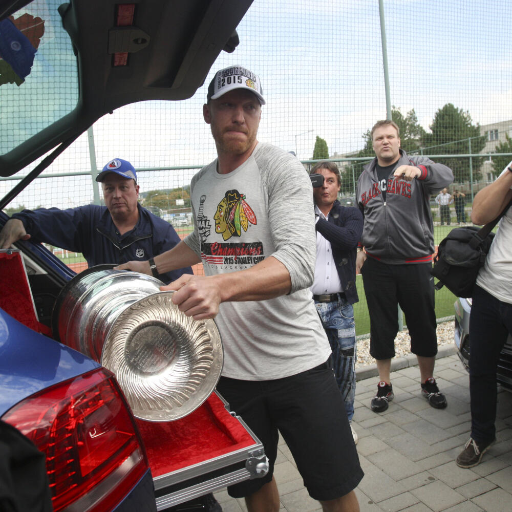 Stanley Cup Tour 2015. Príchod Stanley Cupu do Trenčína. Marián Hossa s tretím pohárom v Trenčíne.
Pohár vyhral s tímom Chicago Black Hawks