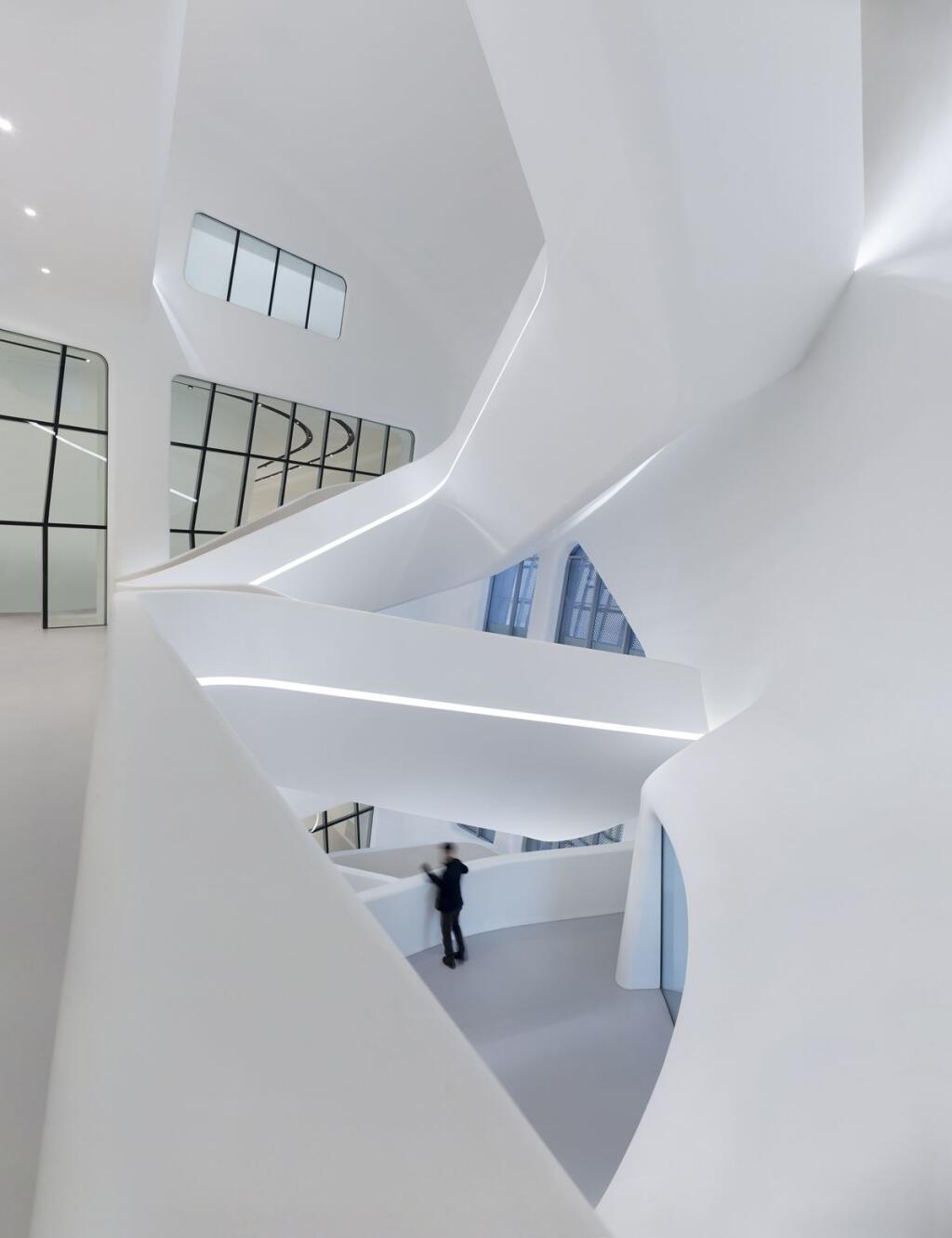Dongdaemun Design Plaza v Soule