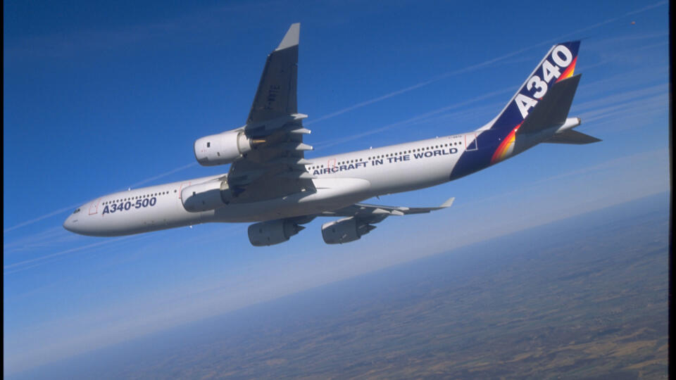pôvodný súbor:AIRBUS A340-500.JPG