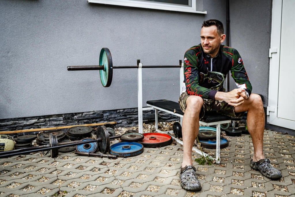 Na snímke bývalý slovenský profesionálny tenista Ján Krošlák vo svojom rodinnom dome v obci Vojka nad Dunajom.