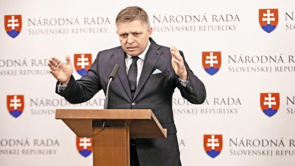 Padá: Smer klesol tesne pod 16 percent. Zvalcovala ho koalícia Progresívne Slovensko a Spolu.